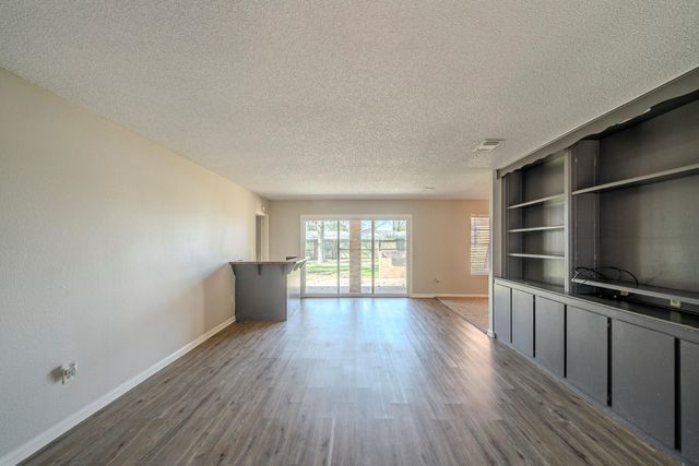 20019 Nightbird Trail, Crosby, TX 77532