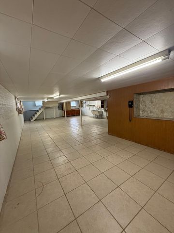 3935 W 84th Place, Chicago, IL 60652