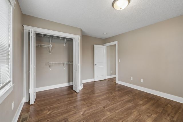 2500 59th Street, Des Moines, IA 50322