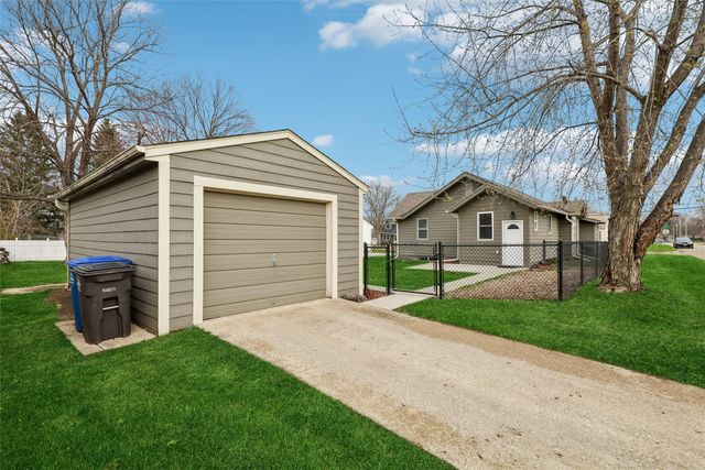 2500 59th Street, Des Moines, IA 50322