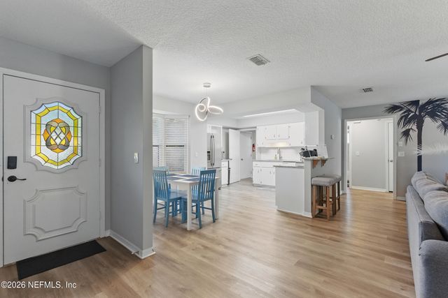 3517 SEAFOAM Lane, Jacksonville, FL 32250