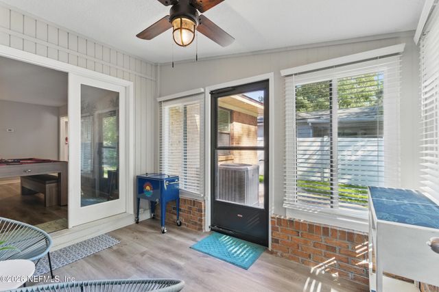 3517 SEAFOAM Lane, Jacksonville, FL 32250