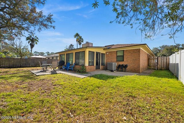 3517 SEAFOAM Lane, Jacksonville, FL 32250