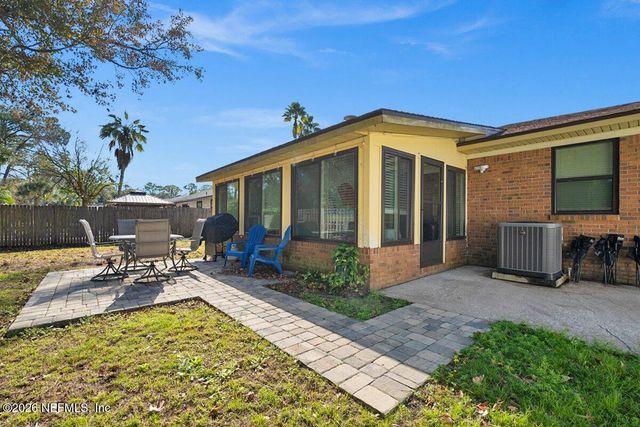 3517 SEAFOAM Lane, Jacksonville, FL 32250