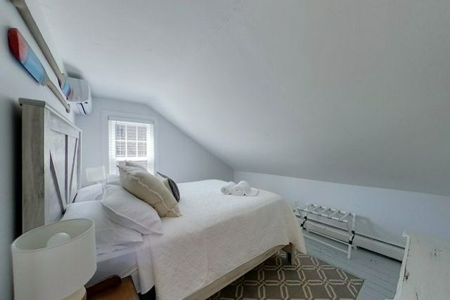 5 Stewart Street, Newport, RI 02840