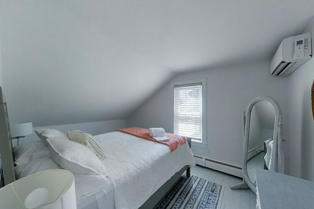 5 Stewart Street, Newport, RI 02840