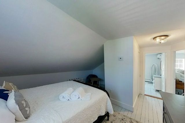 5 Stewart Street, Newport, RI 02840