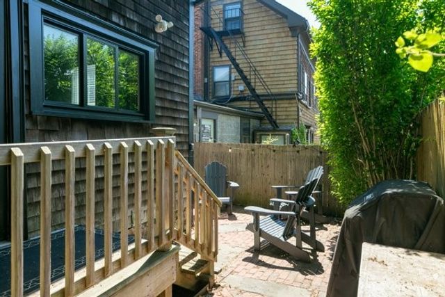 5 Stewart Street, Newport, RI 02840