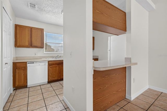 170 BOWIE LANE C, Kissimmee, FL 34743