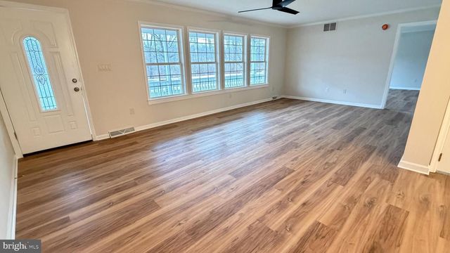 229 WASHINGTON ST, Fieldsboro, NJ 08505