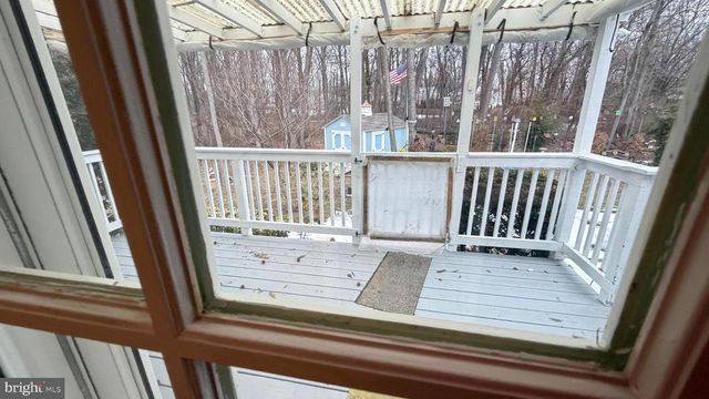 229 WASHINGTON ST, Fieldsboro, NJ 08505