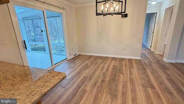 229 WASHINGTON ST, Fieldsboro, NJ 08505