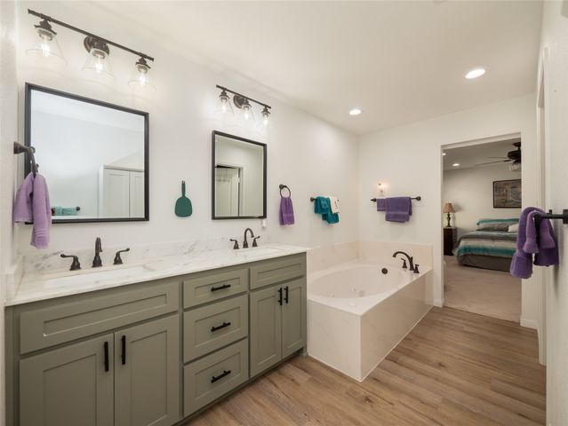 614 W 3rd Street, Mcgregor, TX 76657