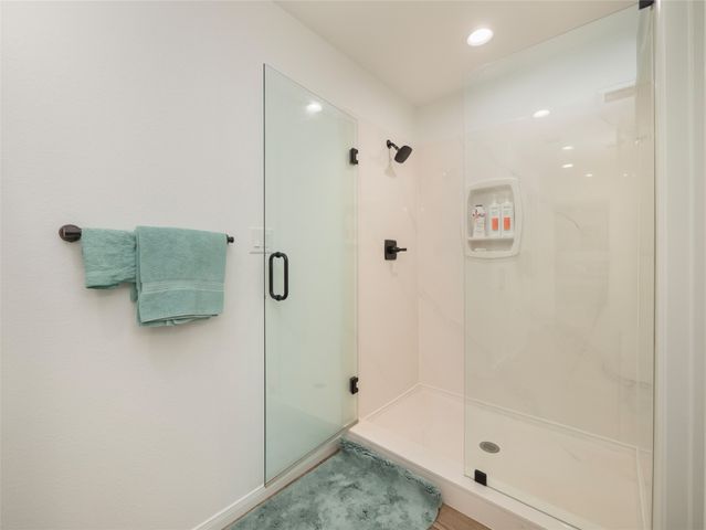 614 W 3rd Street, Mcgregor, TX 76657