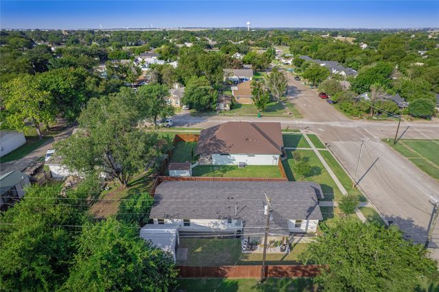 614 W 3rd Street, Mcgregor, TX 76657
