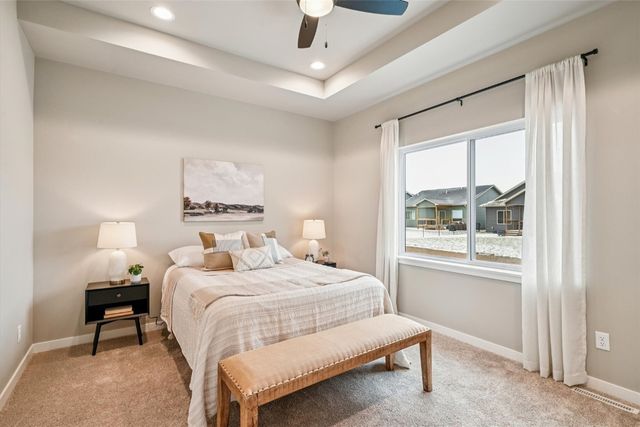 1209 Tallgrass Trail, Solon, IA 52333