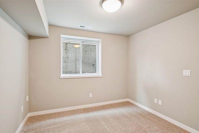 1209 Tallgrass Trail, Solon, IA 52333