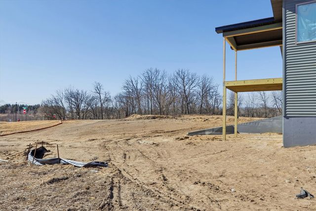 1209 Tallgrass Trail, Solon, IA 52333