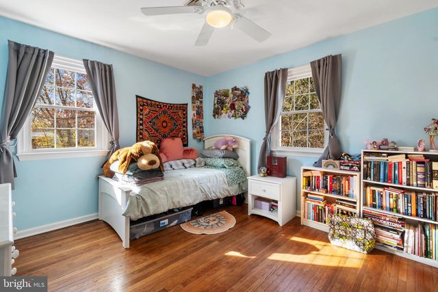 888 SPRUCE CIR, Harleysville, PA 19438