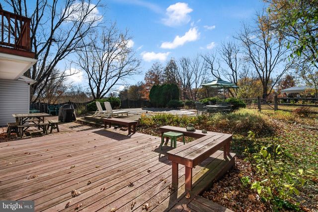 888 SPRUCE CIR, Harleysville, PA 19438