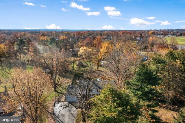 888 SPRUCE CIR, Harleysville, PA 19438