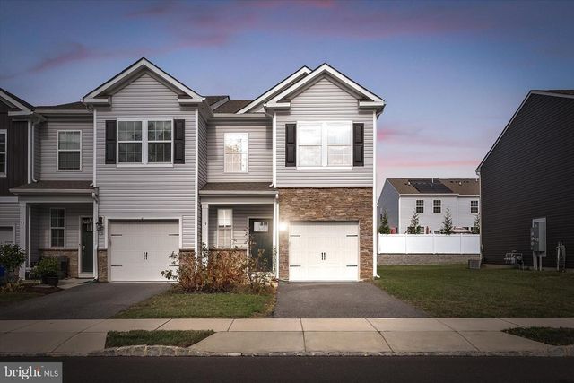 59 PEREGRINE WAY, Burlington, NJ 08016