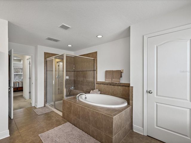 2214 VALTERRA VISTA WAY, Valrico, FL 33594