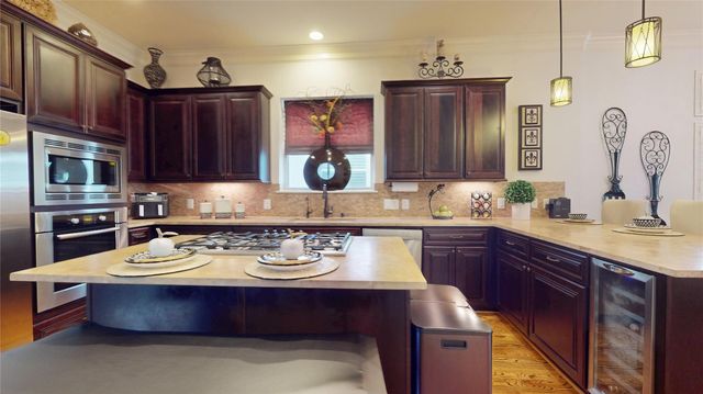 15927 Morgan Street, Sugar Land, TX 77478