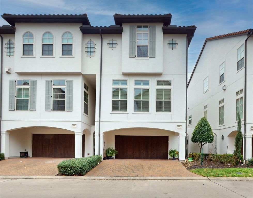 15927 Morgan Street, Sugar Land, TX 77478