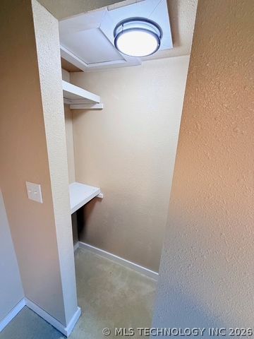 518 NW 6th Street, Checotah, OK 74426