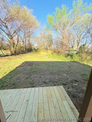 518 NW 6th Street, Checotah, OK 74426