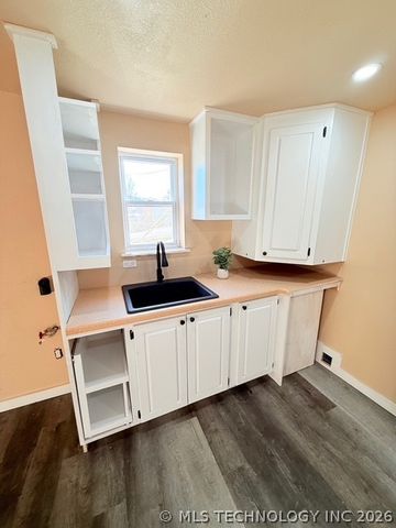 518 NW 6th Street, Checotah, OK 74426