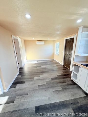 518 NW 6th Street, Checotah, OK 74426