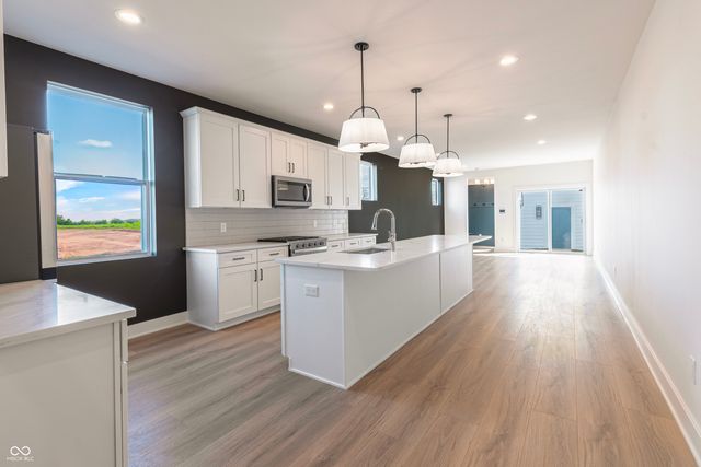 2051-2053 Columbia Avenue, Indianapolis, IN 46202