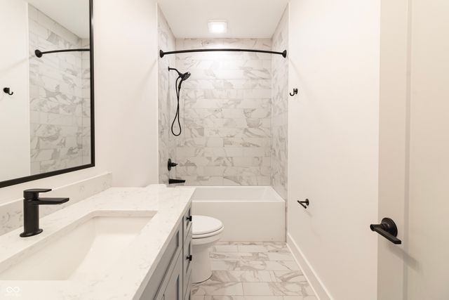 2051-2053 Columbia Avenue, Indianapolis, IN 46202