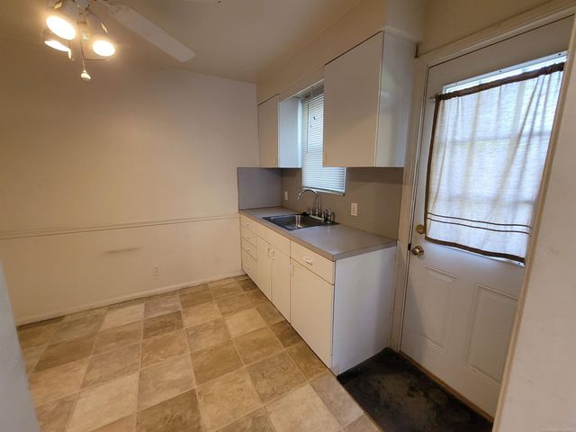 21756 Moross Road, Detroit, MI 48236