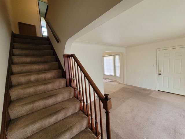 21756 Moross Road, Detroit, MI 48236