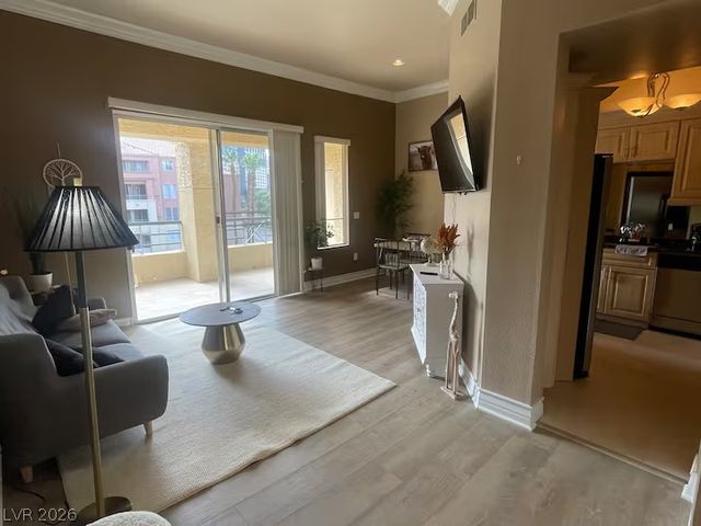 230 East Flamingo Road 308, Las Vegas, NV 89169