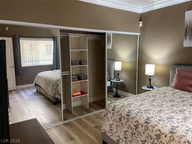 230 East Flamingo Road 308, Las Vegas, NV 89169