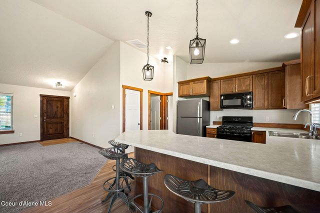 2229 N SOCKEYE DR, Post Falls, ID 83854