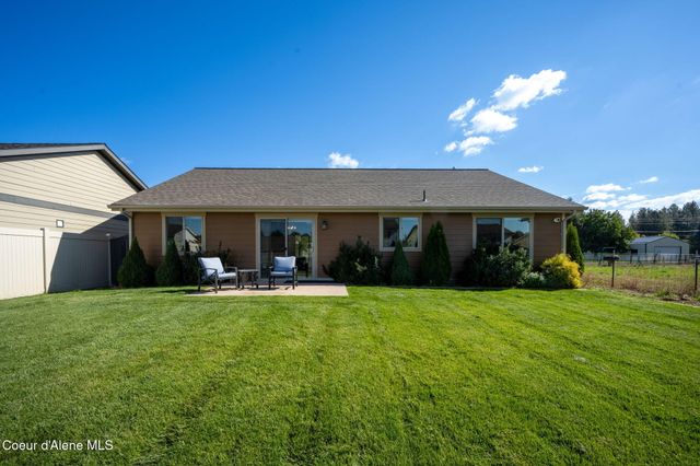 2229 N SOCKEYE DR, Post Falls, ID 83854