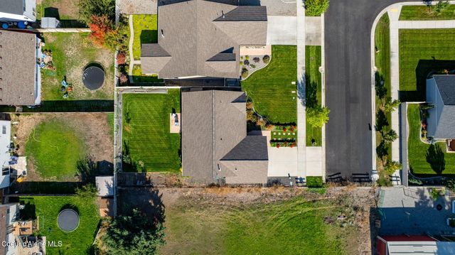 2229 N SOCKEYE DR, Post Falls, ID 83854