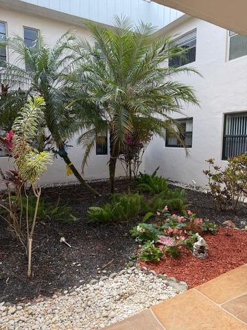 99 Capri C 99, Delray Beach, FL 33484