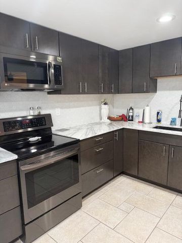 99 Capri C 99, Delray Beach, FL 33484