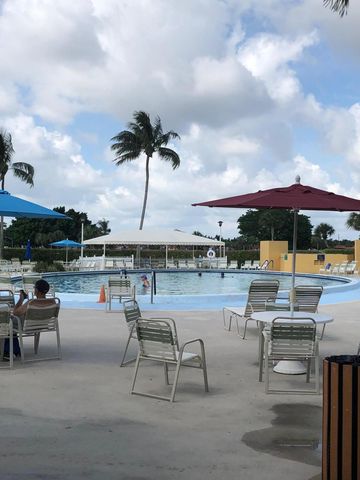 99 Capri C 99, Delray Beach, FL 33484