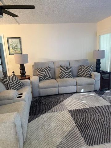 99 Capri C 99, Delray Beach, FL 33484