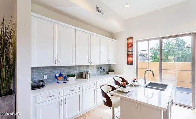 421 W 6th Street 1008, Tempe, AZ 85281