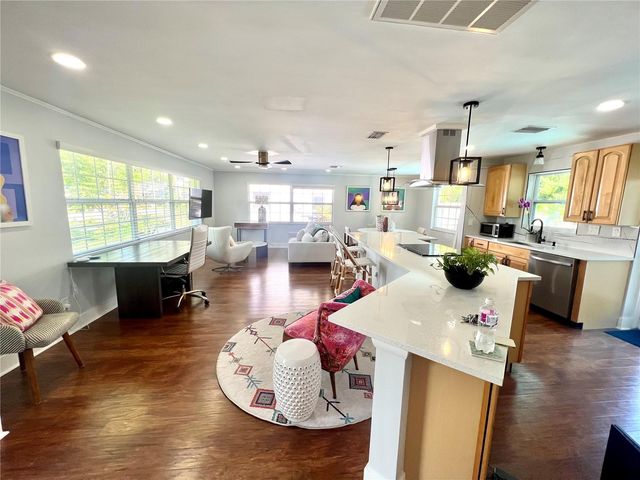 2066 DRUID PARK DRIVE N, Clearwater, FL 33764
