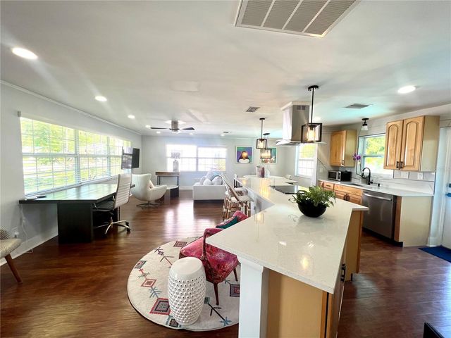 2066 DRUID PARK DRIVE N, Clearwater, FL 33764