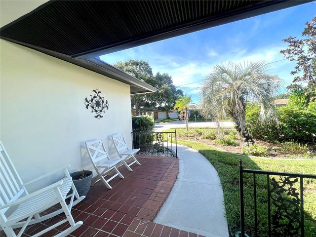 2066 DRUID PARK DRIVE N, Clearwater, FL 33764